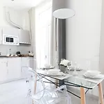 Soho Boutique Museo Apartmán *